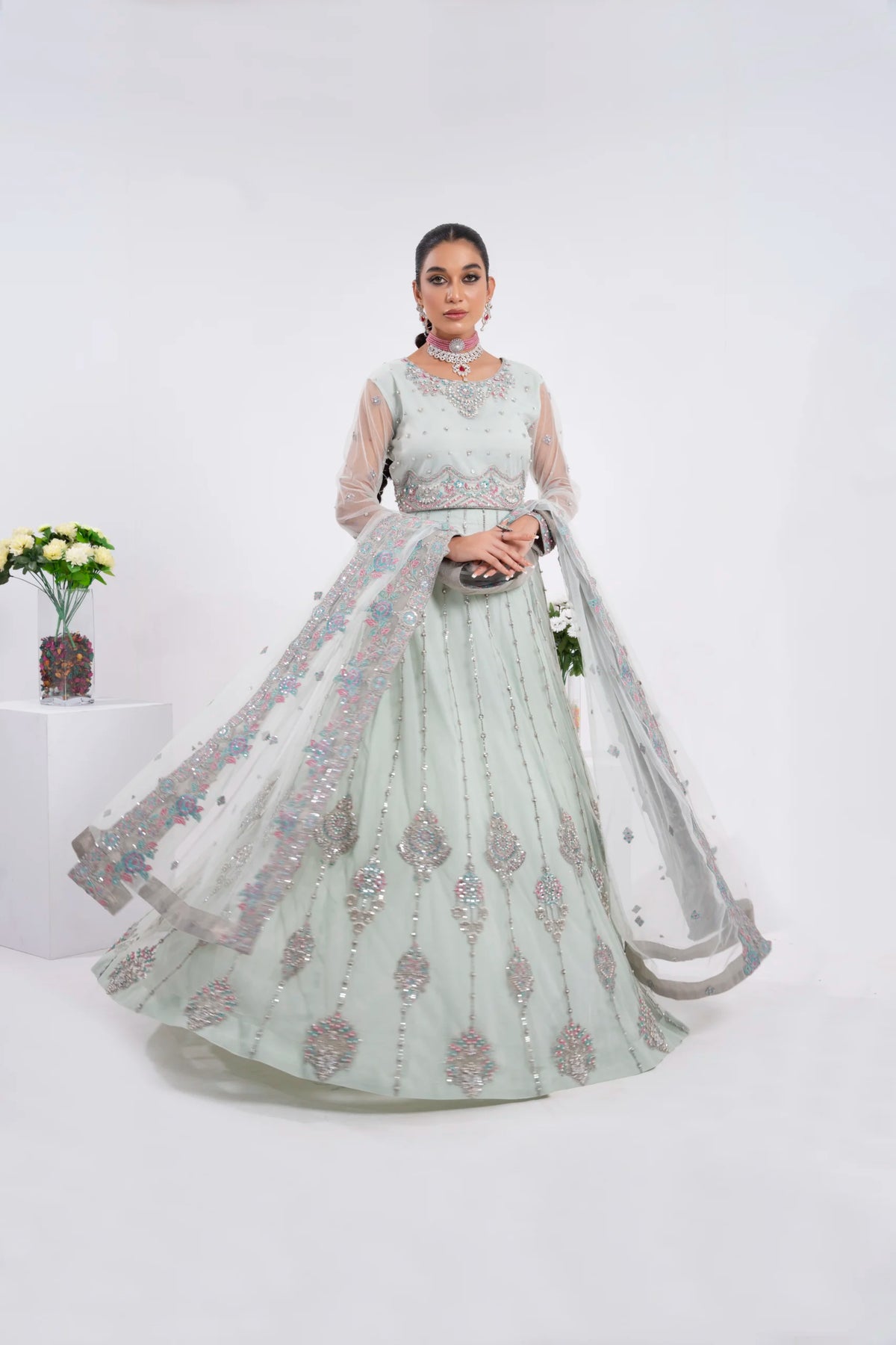 SAHAR - (Blouse - Lehnga - Dupatta)